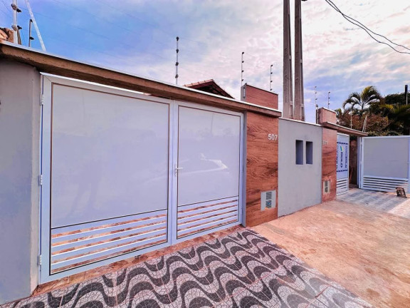 Imagem Casa com 2 Quartos à Venda, em Itanhaém Imagem Casa com 2 Quartos à Venda, em Itanhaém