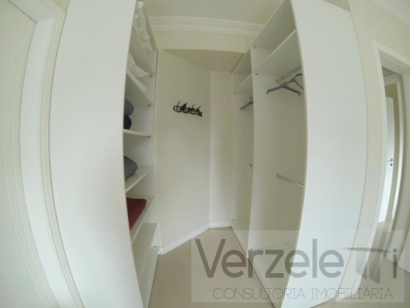 Imagem Apartamento com 3 Quartos para Temporada, 146 m² em Centro - Balneário Camboriú Imagem Apartamento com 3 Quartos para Temporada, 146 m² em Centro - Balneário Camboriú