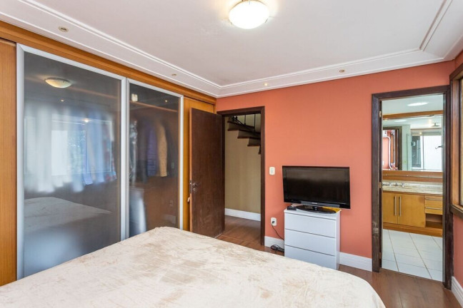 Imagem Casa de Condomínio com 3 Quartos à Venda, 200 m² em Vila Assunção - Porto Alegre