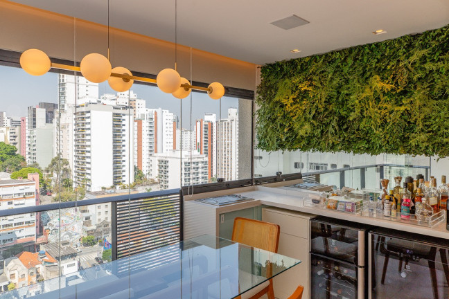 Imagem Apartamento com 2 Quartos à Venda, 70 m² em Cerqueira César - São Paulo