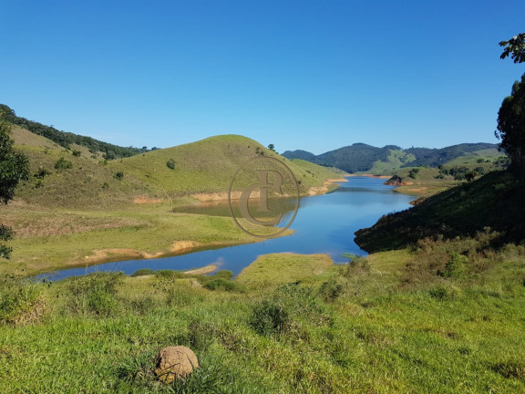 Fazenda à Venda, 400 m² em Pouso Altinho - Natividade Da Serra