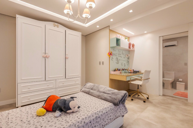 Imagem Apartamento com 2 Quartos à Venda, 238 m² em Rio Branco - Porto Alegre Imagem Apartamento com 2 Quartos à Venda, 238 m² em Rio Branco - Porto Alegre