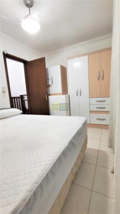 Imagem Apartamento com 2 Quartos para Alugar ou Temporada, 80 m² em Mariscal - Bombinhas Imagem Apartamento com 2 Quartos para Alugar ou Temporada, 80 m² em Mariscal - Bombinhas