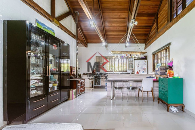 Imagem Chácara com 11 Quartos à Venda, 4.249 m² em Recreio Da Serra - Piraquara Imagem Chácara com 11 Quartos à Venda, 4.249 m² em Recreio Da Serra - Piraquara