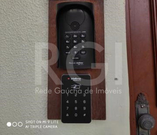 Imagem Apartamento com 1 Quarto à Venda, 39 m² em Santo Antônio - Porto Alegre Imagem Apartamento com 1 Quarto à Venda, 39 m² em Santo Antônio - Porto Alegre