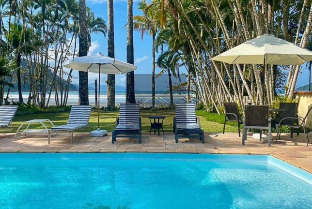 Casa com 8 Quartos à Venda, 976 m² em Praia Dura - Ubatuba