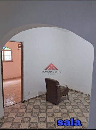 Casa com 2 Quartos para Alugar, 360 m² em Trindade - São Gonçalo