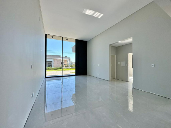 Imagem Casa com 4 Quartos à Venda, 250 m² em -- - Xangri-la Imagem Casa com 4 Quartos à Venda, 250 m² em -- - Xangri-la
