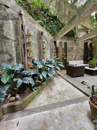 Imagem Imóvel com 3 Quartos à Venda, 300 m² em Laranjeiras - Rio De Janeiro Imagem Imóvel com 3 Quartos à Venda, 300 m² em Laranjeiras - Rio De Janeiro