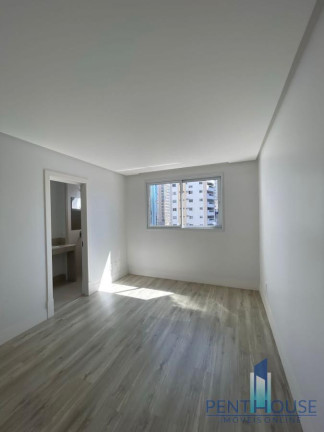 Imagem Apartamento com 3 Quartos à Venda, 136 m² em Centro - Balneário Camboriú