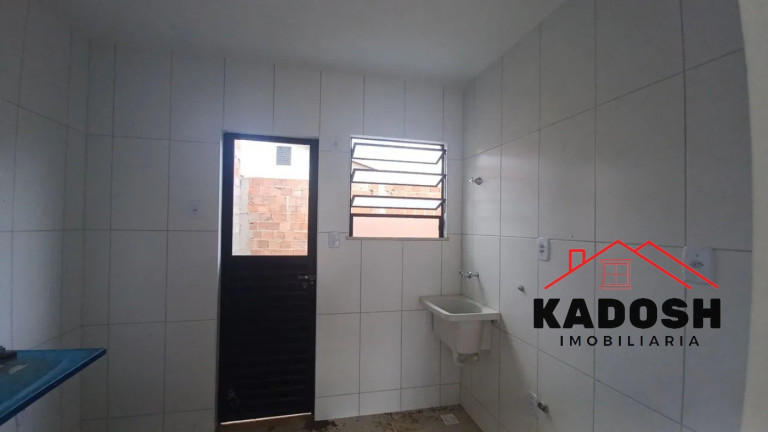 Imagem Casa com 2 Quartos à Venda, 130 m² em Papagaio - Feira De Santana Imagem Casa com 2 Quartos à Venda, 130 m² em Papagaio - Feira De Santana