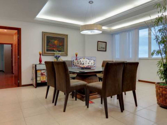 Imagem Apartamento com 4 Quartos à Venda, 200 m² em Copacabana - Rio De Janeiro Imagem Apartamento com 4 Quartos à Venda, 200 m² em Copacabana - Rio De Janeiro