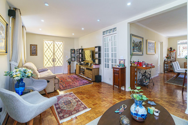 Imagem Casa com 4 Quartos à Venda, 300 m² em Vila Monumento - São Paulo