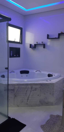Imagem Casa de Condomínio com 3 Quartos à Venda, 250 m² em Cézar De Souza - Mogi Das Cruzes