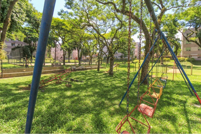 Imagem Imóvel com 3 Quartos à Venda, 82 m² em Teresópolis - Porto Alegre