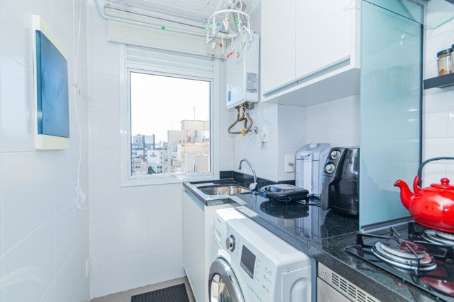 Imagem Apartamento com 2 Quartos à Venda, 56 m² em Menino Deus - Porto Alegre Imagem Apartamento com 2 Quartos à Venda, 56 m² em Menino Deus - Porto Alegre