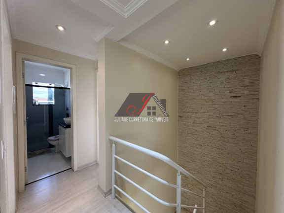Imagem Casa com 3 Quartos à Venda, 200 m² em Pinheirinho - Curitiba