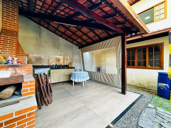 Imagem Casa com 6 Quartos para Alugar ou Temporada, 360 m² em Praia Do Morro - Guarapari Imagem Casa com 6 Quartos para Alugar ou Temporada, 360 m² em Praia Do Morro - Guarapari