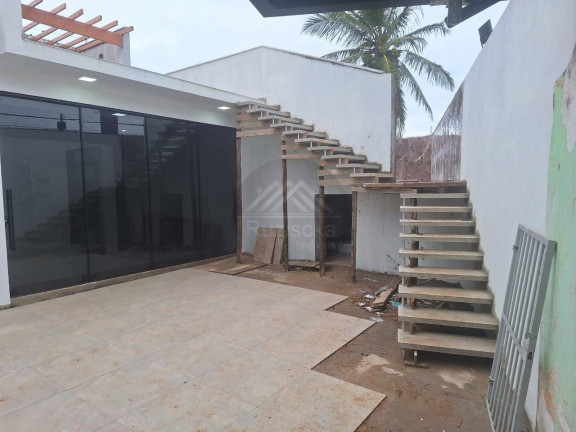 Imagem Casa com 3 Quartos à Venda, 350 m² em Bopiranga - Itanhaém Imagem Casa com 3 Quartos à Venda, 350 m² em Bopiranga - Itanhaém