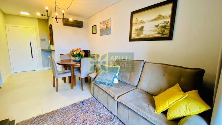 Apartamento com 2 Quartos à Venda, 70 m² em Bombas - Bombinhas