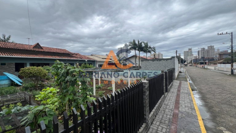 Imagem Casa com 3 Quartos à Venda, 168 m² em Gravatá - Navegantes Imagem Casa com 3 Quartos à Venda, 168 m² em Gravatá - Navegantes