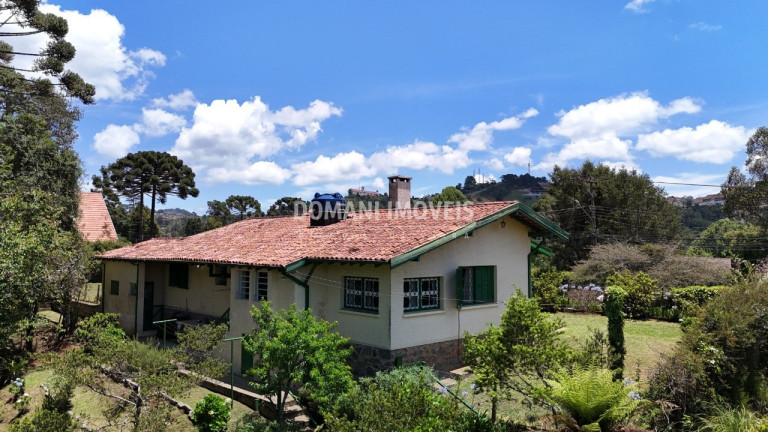 Imagem Casa com 4 Quartos à Venda, 165 m² em Região De Capivari - Campos Do Jordão Imagem Casa com 4 Quartos à Venda, 165 m² em Região De Capivari - Campos Do Jordão