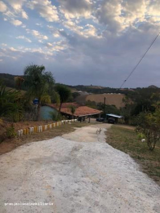 Imagem Chácara à Venda, em Bairro Areia Vermelha - Ibiúna Imagem Chácara à Venda, em Bairro Areia Vermelha - Ibiúna