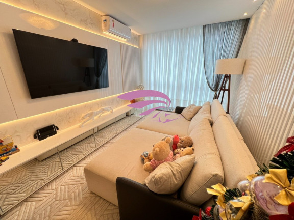 Imagem Imóvel com 3 Quartos à Venda, 159 m² em Meia Praia - Itapema