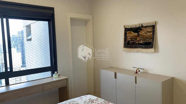 Imagem Apartamento com 2 Quartos à Venda, 73 m² em Cerqueira César - São Paulo