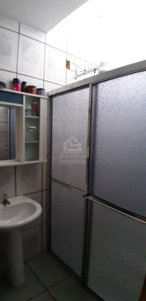 Imagem Sobrado com 5 Quartos à Venda, 216 m² em Pé De Plátano - Santa Maria