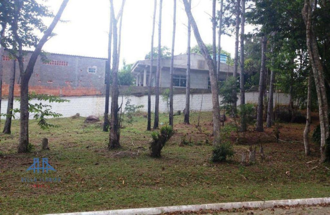 Terreno à Venda, 457 m² em Ratones - Florianópolis