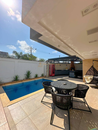 Imagem Casa com 3 Quartos à Venda, 436 m² em Recreio Dos Bandeirantes - Rio De Janeiro Imagem Casa com 3 Quartos à Venda, 436 m² em Recreio Dos Bandeirantes - Rio De Janeiro