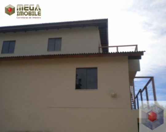 Imóvel Comercial à Venda, 300 m² em Santinho - Florianópolis