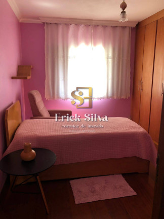 Imagem Casa com 3 Quartos à Venda, 307 m² em City Bussocaba - Osasco Imagem Casa com 3 Quartos à Venda, 307 m² em City Bussocaba - Osasco