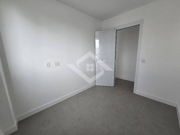 Imagem Apartamento com 2 Quartos à Venda, 60 m² em Del Castilho - Rio De Janeiro Imagem Apartamento com 2 Quartos à Venda, 60 m² em Del Castilho - Rio De Janeiro