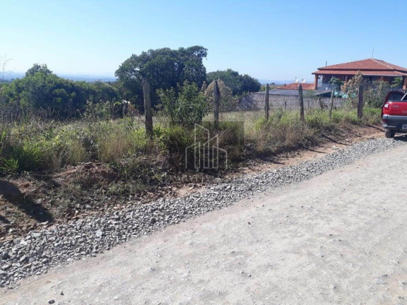 Terreno à Venda, 3.200 m² em Centro - Araçoiaba Da Serra