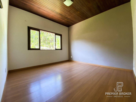 Imagem Casa com 3 Quartos à Venda, 88 m² em Barra Do Imbuí - Teresópolis