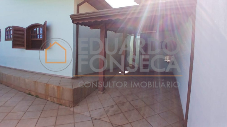 Imagem Casa com 3 Quartos à Venda, 213 m² em Cidade Jardim - Louveira