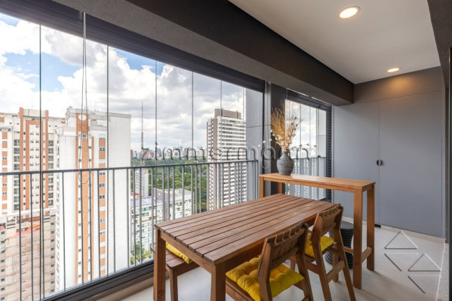Imagem Apartamento com 2 Quartos à Venda, 169 m² em Pinheiros - São Paulo Imagem Apartamento com 2 Quartos à Venda, 169 m² em Pinheiros - São Paulo