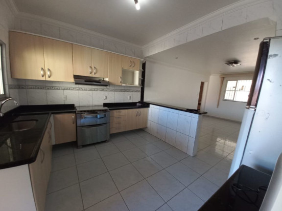 Imagem Casa à Venda, 225 m² em Itapuã - Salvador Imagem Casa à Venda, 225 m² em Itapuã - Salvador