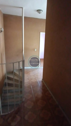 Imagem Casa com 5 Quartos à Venda, 218 m²