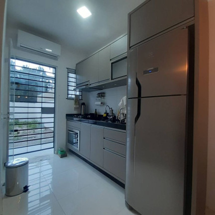 Imagem Casa com 2 Quartos à Venda, 60 m² em Potecas - São José