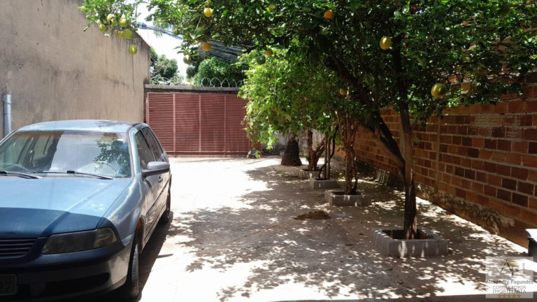 Imagem Casa com 3 Quartos à Venda, 324 m² em Vila Brasília - Aparecida De Goiânia Imagem Casa com 3 Quartos à Venda, 324 m² em Vila Brasília - Aparecida De Goiânia