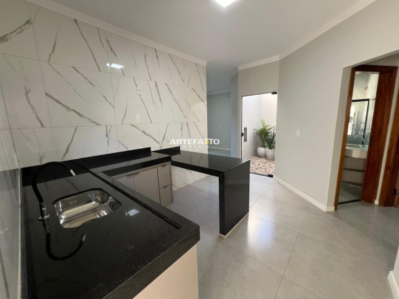 Imagem Casa com 3 Quartos à Venda, 200 m²