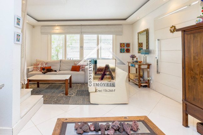 Imagem Casa com 3 Quartos à Venda, 197 m² em Vila Cordeiro - São Paulo Imagem Casa com 3 Quartos à Venda, 197 m² em Vila Cordeiro - São Paulo