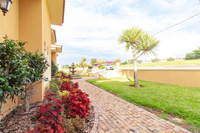 Imagem Casa com 5 Quartos à Venda, 4.000 m² em Hidrolândia Imagem Casa com 5 Quartos à Venda, 4.000 m² em Hidrolândia