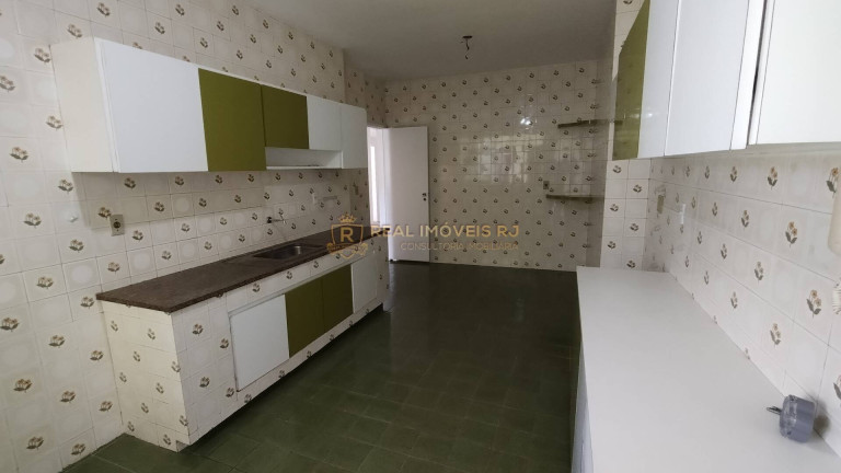 Imagem Apartamento com 4 Quartos à Venda, 160 m² em Tijuca - Rio De Janeiro Imagem Apartamento com 4 Quartos à Venda, 160 m² em Tijuca - Rio De Janeiro