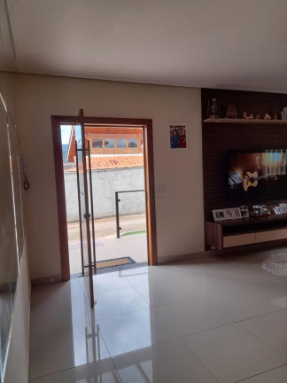 Imagem Casa com 8 Quartos à Venda, 564 m² em Jardim Estância Brasil - Atibaia