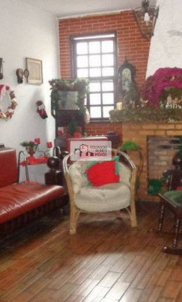 Imagem Casa com 8 Quartos à Venda, 300 m² em Barro Preto - Belo Horizonte Imagem Casa com 8 Quartos à Venda, 300 m² em Barro Preto - Belo Horizonte