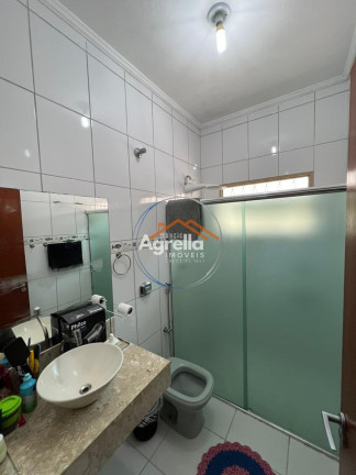 Imagem Casa com 3 Quartos à Venda, 180 m² em Parque Dos Eucaliptos Ii - Mogi Guaçu Imagem Casa com 3 Quartos à Venda, 180 m² em Parque Dos Eucaliptos Ii - Mogi Guaçu